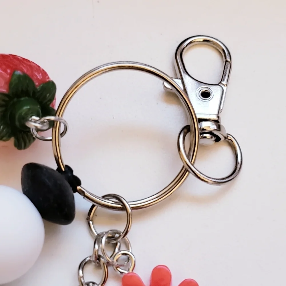 Handmade Kawaii Black Red White Strawberry Flower Hello Kitty Keychain
